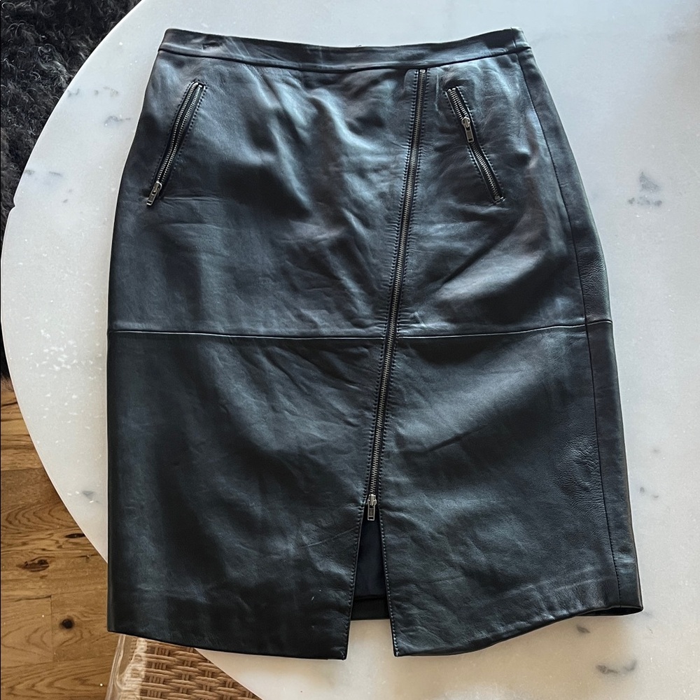 Halogen Black Leather Pencil Skirt
